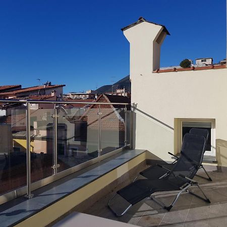 Casaviva - Casa Vacanze A Ceriale Con Terrazza Екстериор снимка