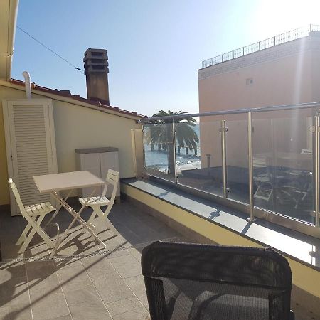 Casaviva - Casa Vacanze A Ceriale Con Terrazza Екстериор снимка