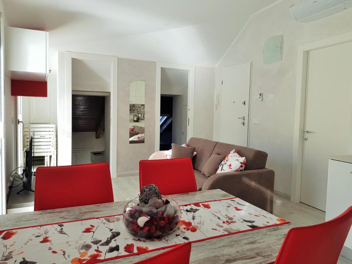 Casaviva - Casa Vacanze A Ceriale Con Terrazza Екстериор снимка