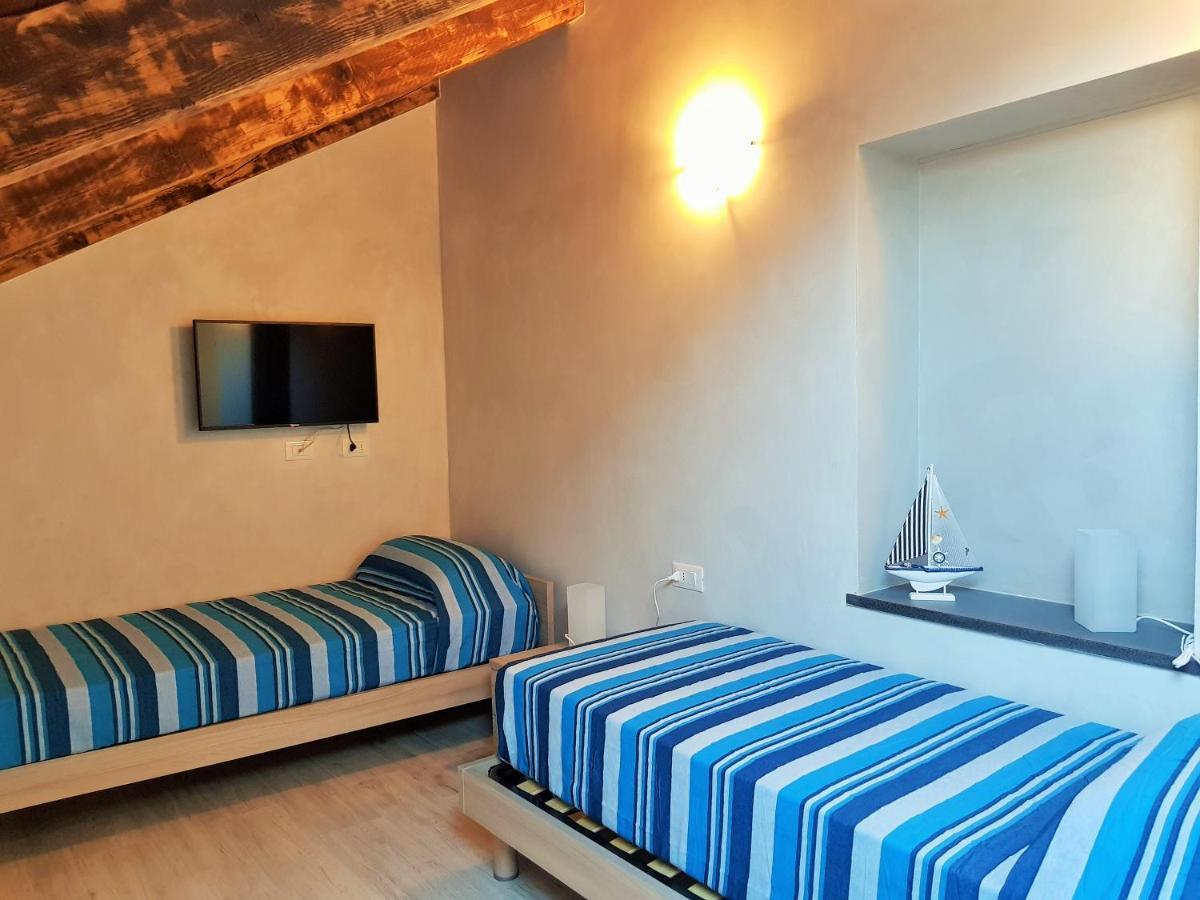 Casaviva - Casa Vacanze A Ceriale Con Terrazza Екстериор снимка